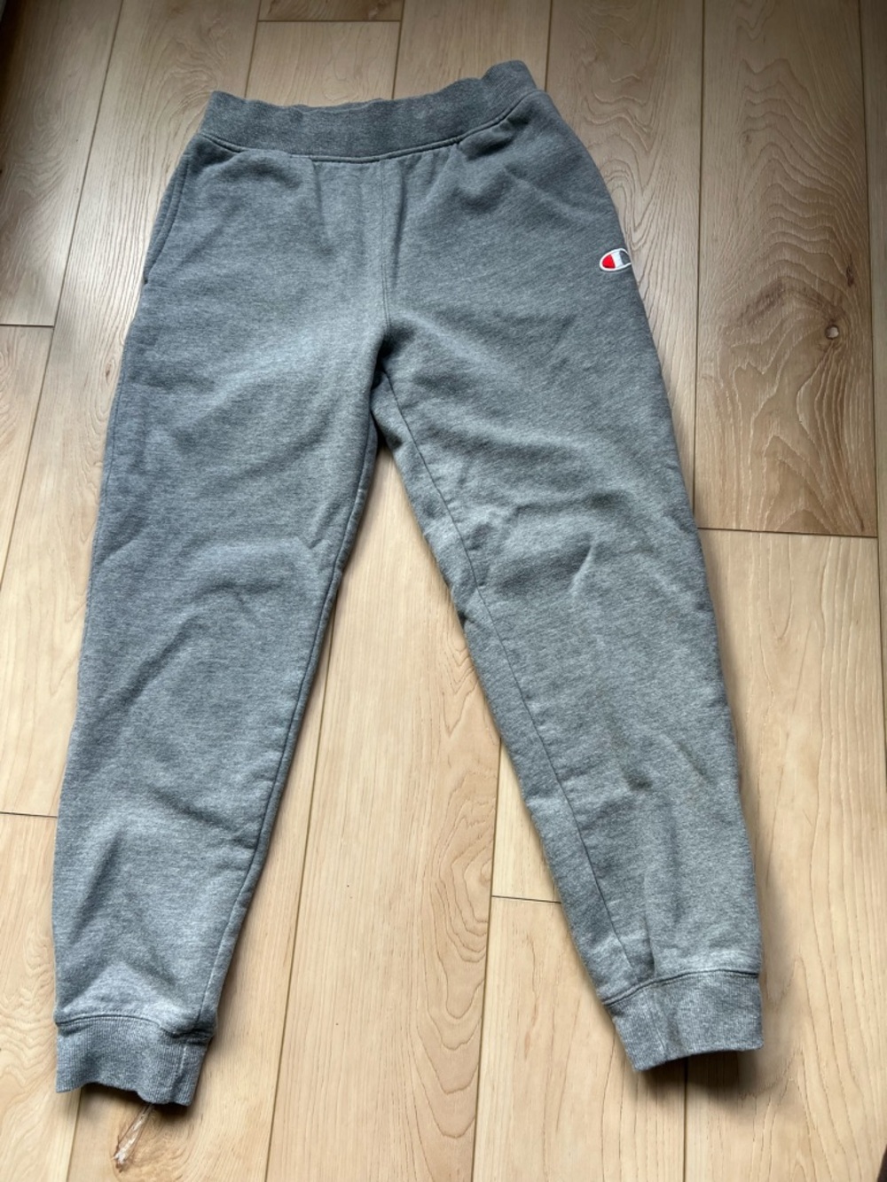 Champion Kids L (adult S) Gray Logo Joggers